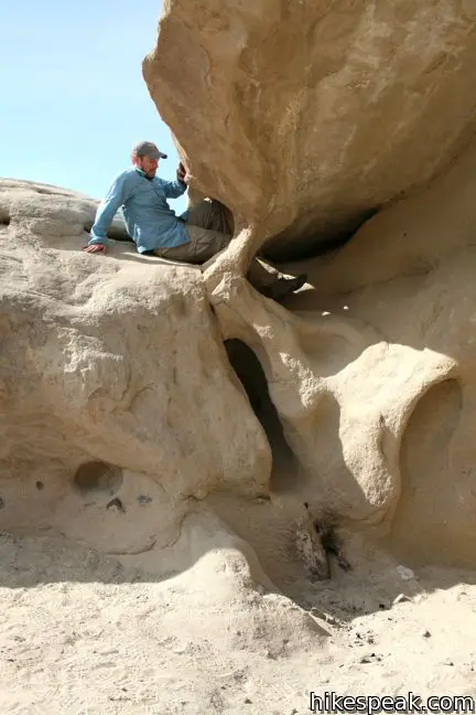 Wind Caves Trail Anza-Borrego Desert State Park