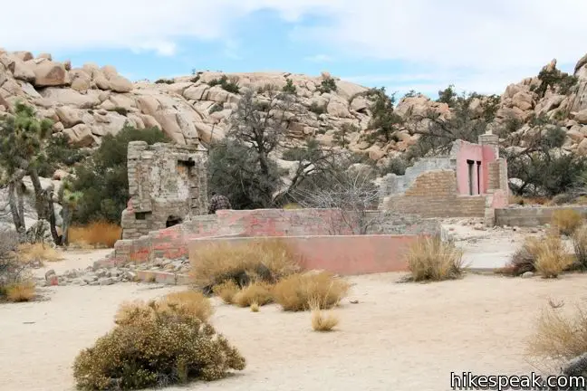 This 2.1-mile hike travels past the ruins of Wonderland Ranch up a use trail into the Wonderland of Rocks in Joshua Tree National Park.