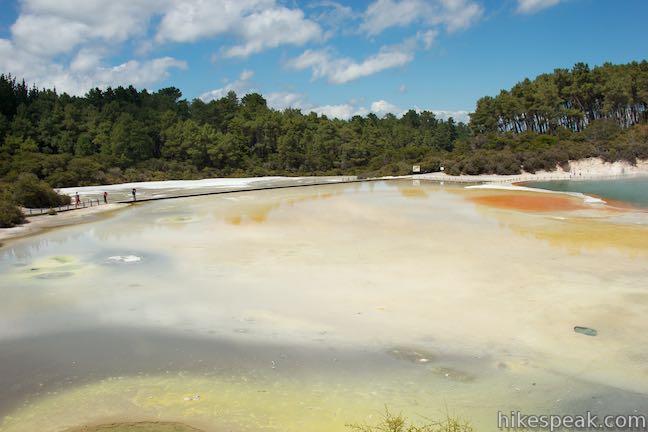 Artist's Palette Wai-O-Tapu Thermal Wonderland