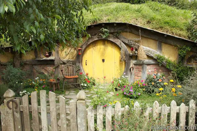 Hobbiton Hobbit Hole