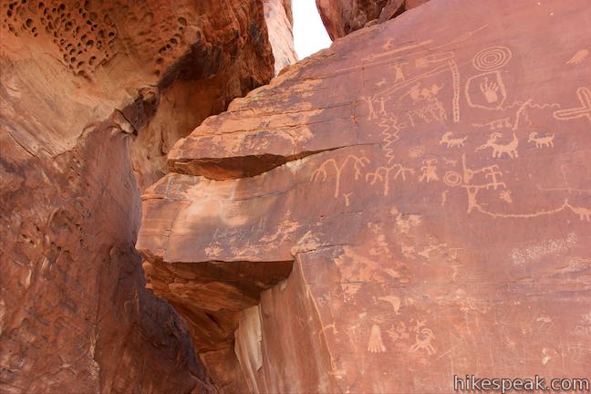 Atlatl Rock Petroglyphs Valley of Fire