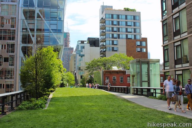 High Line Trail 23rd Street Lawn