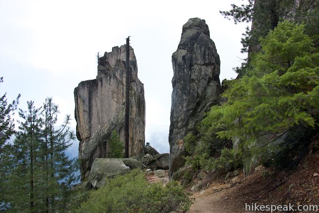 Castle Crags Wilderness Crags Trail