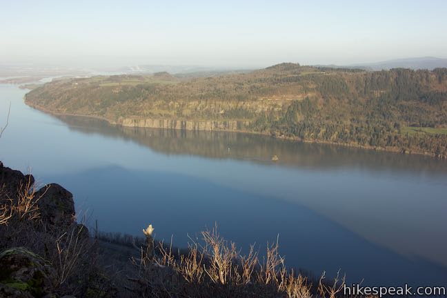 Angel's Rest Lookout Oregon