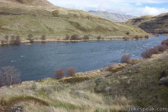 Deschutes River Trail Loop