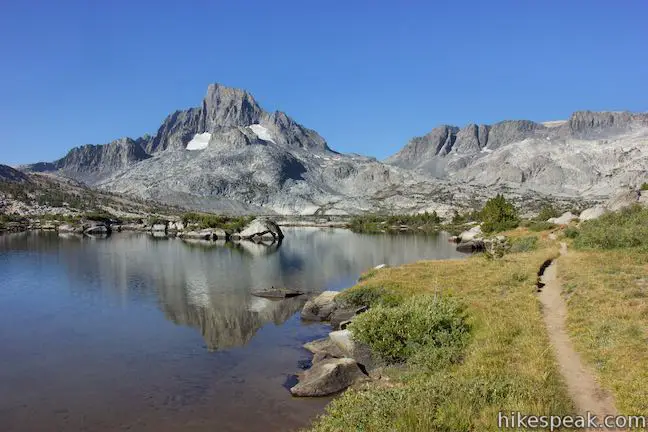 Thousand Island Lake