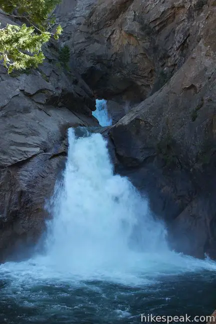 Roaring River Falls Trail Kings Canyon Hikespeak Com