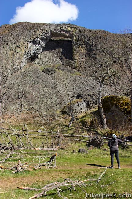 Catherine Creek Arch hike