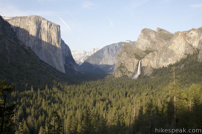 Tunnel View