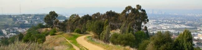 Community Trail Kenneth Hahn State Recreation Area hike Baldwin Hills Los Angeles California