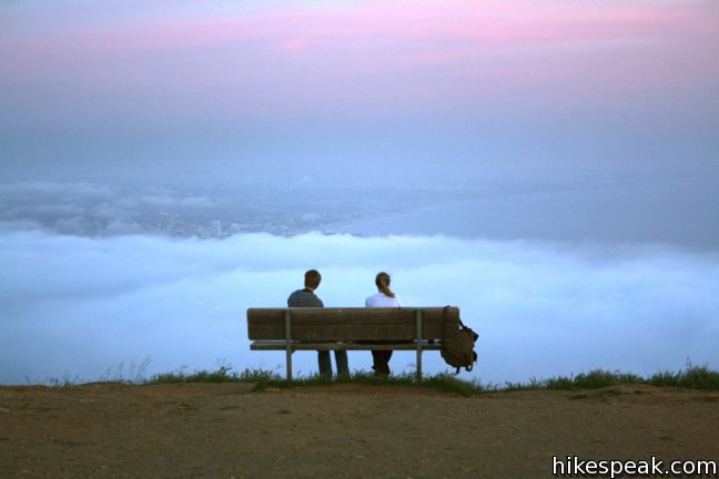 Hikes in the Santa Monica Mountains | Hikespeak.com